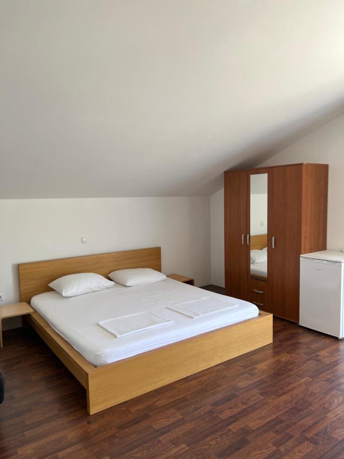 Studio Apartman Cesarica Ngoại thất bức ảnh